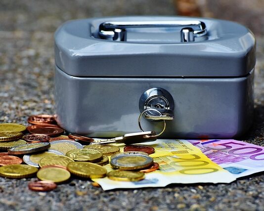 Czy w szkole językowej musi być kasa fiskalna? Czy w szkole językowej musi być kasa fiskalna?