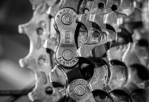 Jaki wpływ na transmisję sygnału w torze kablowym ma dopasowanie falowe nadajnika do toru kablowego? Jaki wpływ na transmisję sygnału w torze kablowym ma dopasowanie falowe nadajnika do toru kablowego?