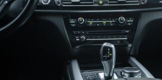 Po jakiej cenie sprzedać udziały w spółce?