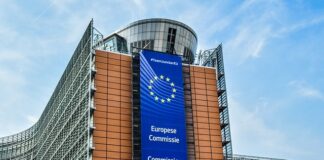 Czy komisja socjalna ma prawo żądać PIT?