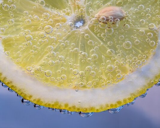 Jak płacić za pomocą NFC?