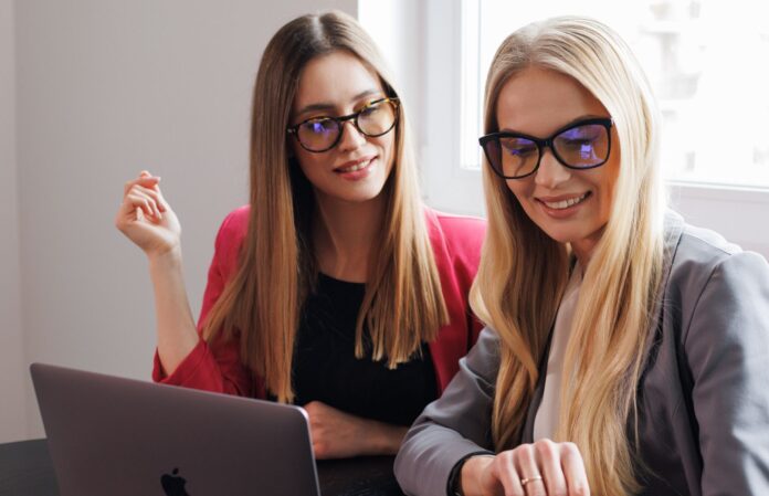 Okulary do komputera z filtrem światła niebieskiego